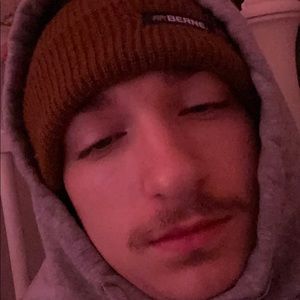 Meet your Posher, Brett